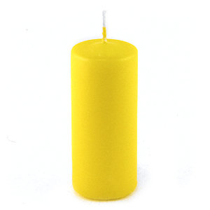 Свеча пеньковая, 4х9 см, жёлтая, время горения 11 ч